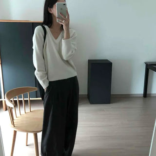 Wool V-neck Cable Knit Loose Fit Long Sleeve Knit