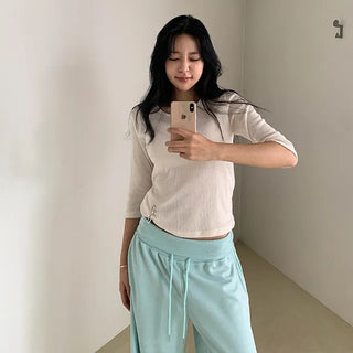Loose three-quarter length tee