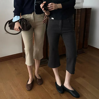 Essential Capri Pants