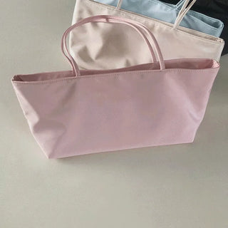 Moby Shoulder Bag -