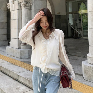 Lash Frill Blouse