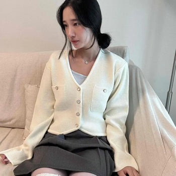 V-Neck Pearl Button Crop Knit Cardigan