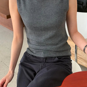 sleeveless