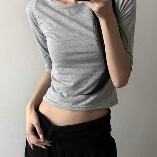 Round Neck Slim Fit 3/4 Length Cropped Inner Long Sleeve T-shirt