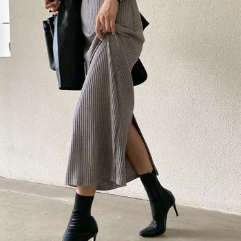 Half-neck ribbed long slim dress