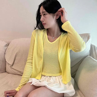 Ribbed Slim Fit Semi-Crop Sleeveless Knit