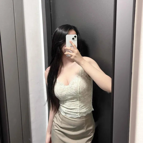 Lace Bustier V-Neck Slim Fit Built-in Cup Adjustable Slip Strap Sleeveless