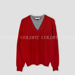 Double V-neck pullover