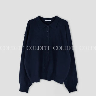 Deep collar knit