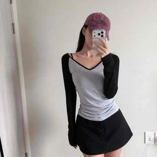 See-through Knit V-neck Contrast Layered Long Sleeve T-shirt