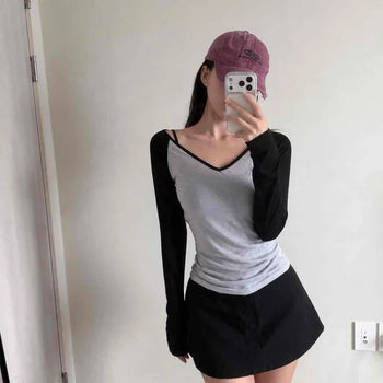 See-through Knit V-neck Contrast Layered Long Sleeve T-shirt
