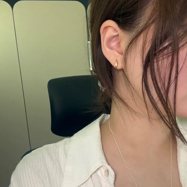 Muse Earrings (Mini Earrings)