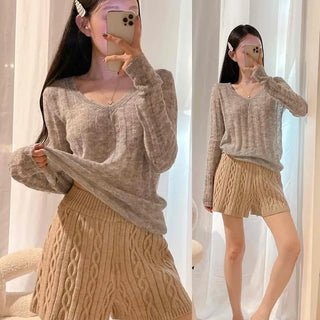 V-Neck Ribbed See-through Thin Delicate Fit Knit