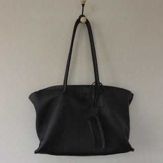 Large shoulder bag