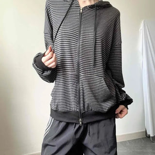 Loose Fit Striped Zip-Up Hoodie with Tight Pockets