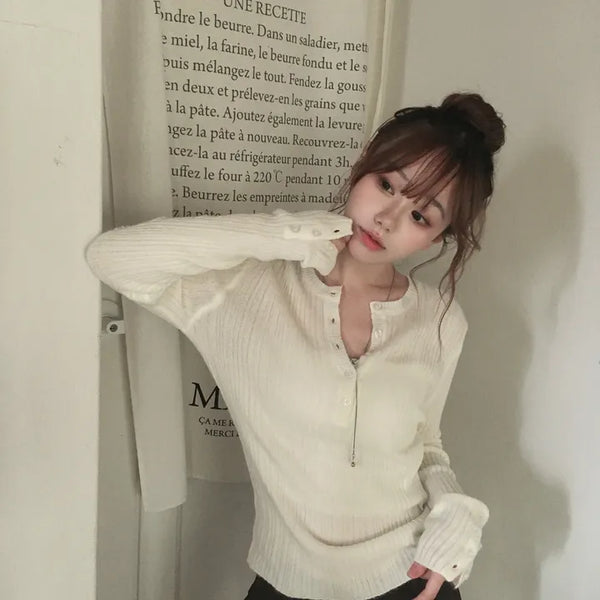 Leaden Henley Neck Button-Up Knit