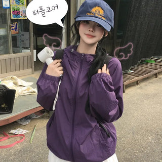 Guaranteed Cuteness, High-Neck Drawstring Raglan Anorak Windbreaker Hooded Zip-Up Jumper