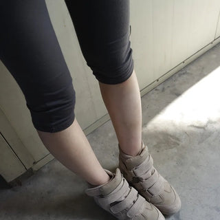High-top sneakers,