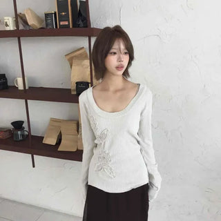 *Pleats* Vintage Rose Line Long Sleeve T-shirt