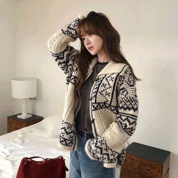 Reading Nordic Cardigan -