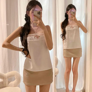 Double Satin Flower Embroidery Shirred See-through Lace Square Neck Tube Sleeveless Top