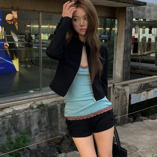 button chic cotton pants