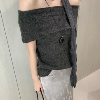 Mellow Off-Shoulder Short Sleeve Knit