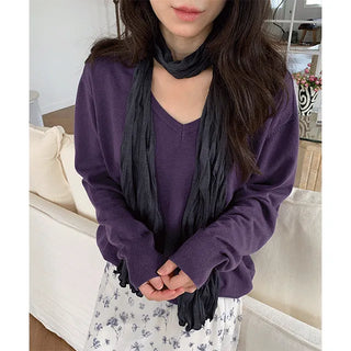 Dip V-neck Knit