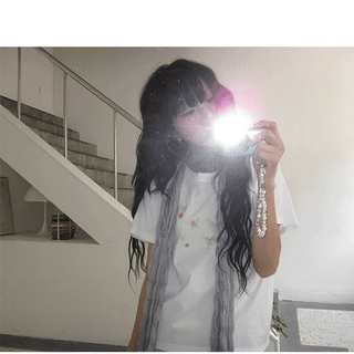 Kinue Butterfly Print Silket Short Sleeve T-shirt
