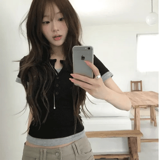 Lay Layered Button Top