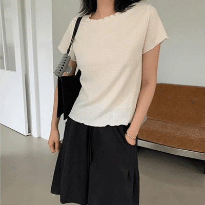 Torie Wrinkle Yoru Wavy Short Sleeve Blouse Tee