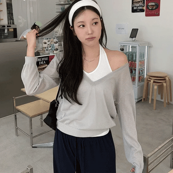 Bailey Summer V-neck Knit