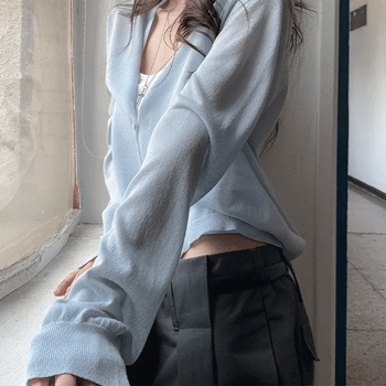 Rosia Two-way Loose Fit Deep V-neck Viscose Knit Cardigan