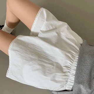 Muse Summer Lacelined Elastic Waist Shorts