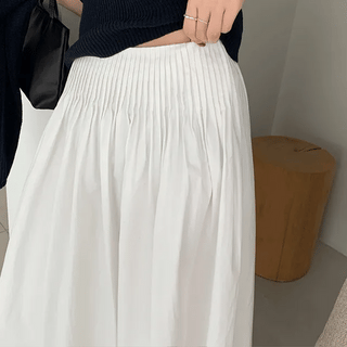 She's Back Elastic Shirred Pintuck Full Skirt