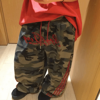 Red hotfix camouflage pants