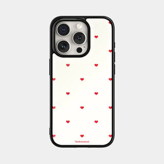 small heart pattern iPhone 18 MagSafe Black bumper case