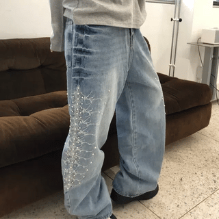 Square rivet denim pants