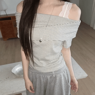 Topin Stripe Off-Shoulder T-Shirt