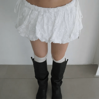 wavy lace pumpkin pants