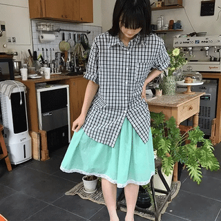 Ruri Color Lace Midi Skirt