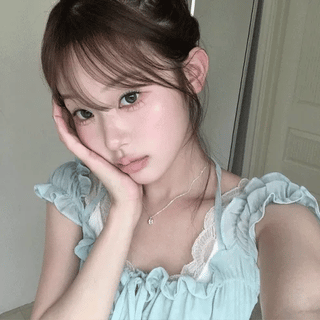 Mint Bell Puff Top