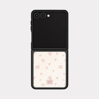 Petite Bloom Galaxy Z-Flip Fold 8 MagSafe Black Bumper Case