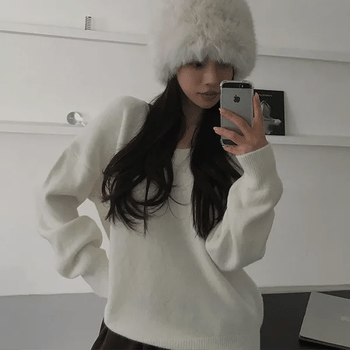 Track Loose V-neck Knit