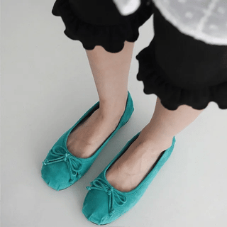 Tutua Colorful Ribbon Flat Shoes