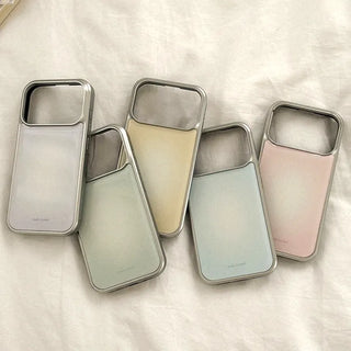 Soft Gradient iPhone 18 Pro Galaxy MagSafe Silver Bumper Case