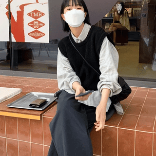 Junopi U-neck Knit Vest
