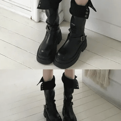 Konu Button Boots