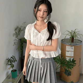 Haute puff frill blouse
