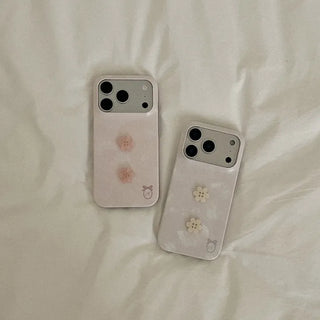 Pearl Bloom iPhone 17 Pro Hard Parts Case